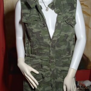 Velvet Heart Green Camo Vest
